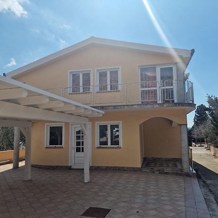 Apartaments Remi Starigrad Paklenica Exterior foto