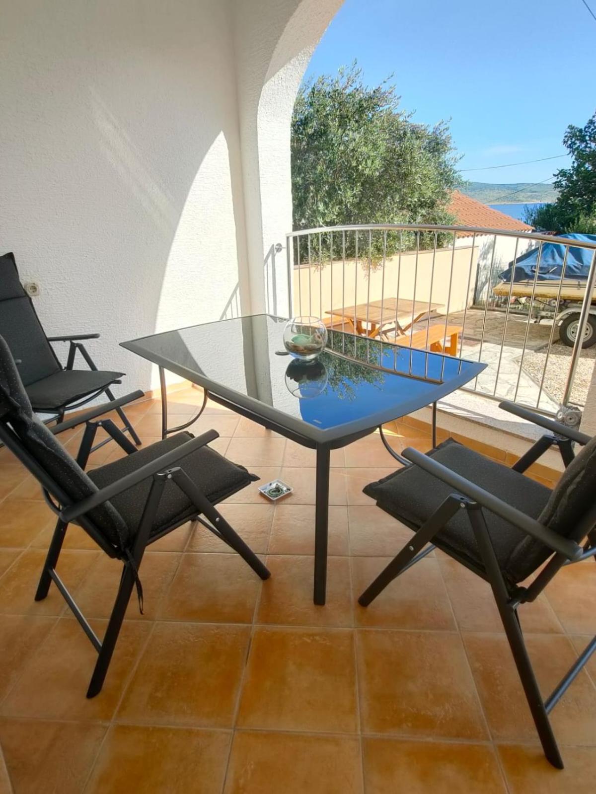 Apartaments Remi Starigrad Paklenica Exterior foto